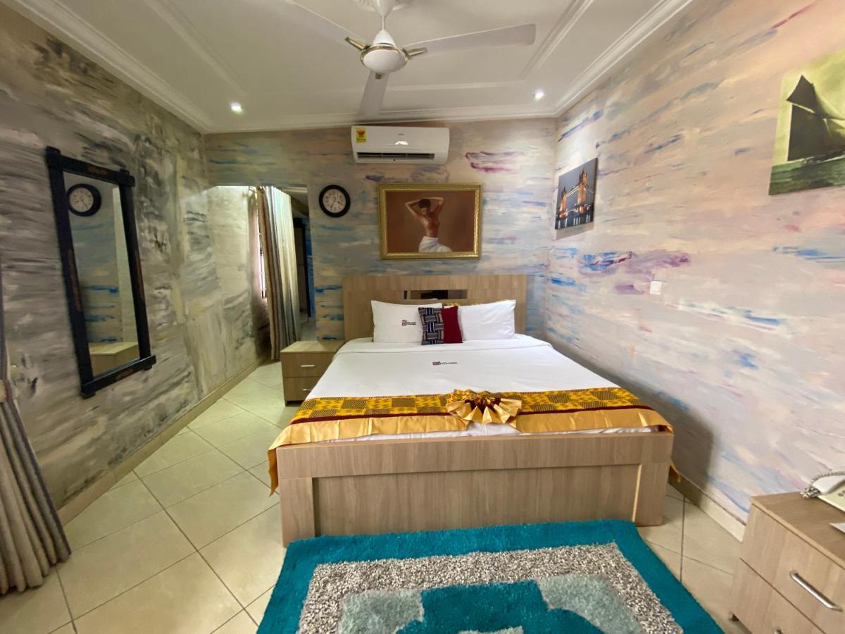Bays Lodge, Akra Dış mekan fotoğraf