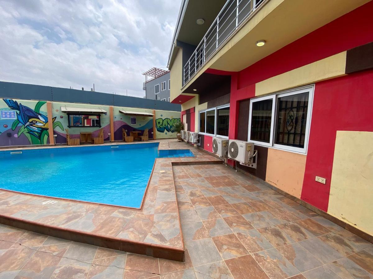 Bays Lodge, Akra Dış mekan fotoğraf