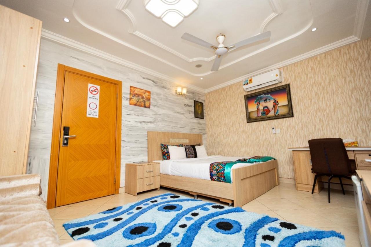 Bays Lodge, Akra Dış mekan fotoğraf